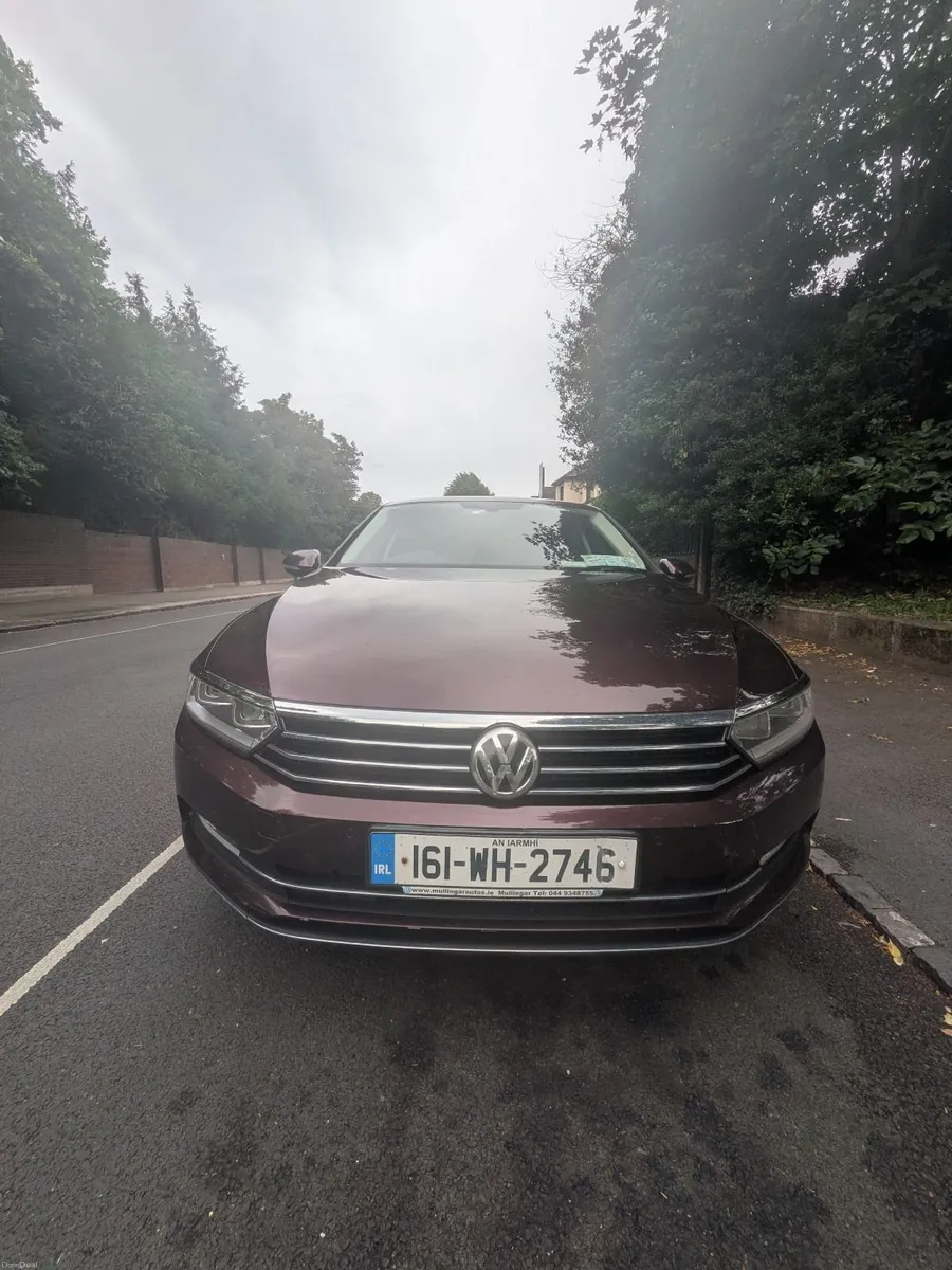 Volkswagen Passat 2016 - full service history - Image 2