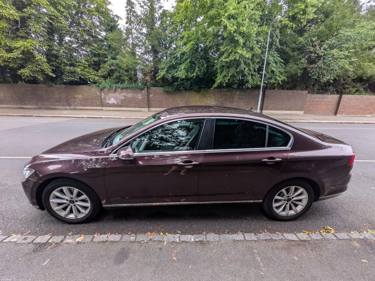 Volkswagen Passat 2016 - full service history - Image 4