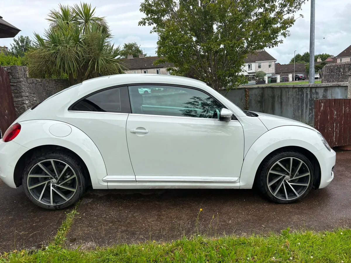 Vw Beatle (Automatic) - Image 4