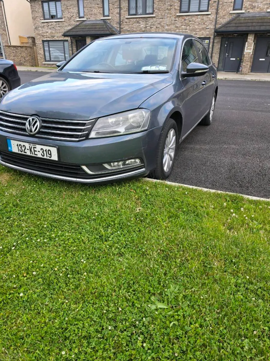 2013 Volswagen passat - NCTD 03/27 - Taxed 11/26 - Image 2