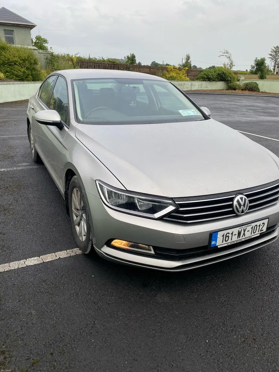 VW Passat 2016 - Image 2