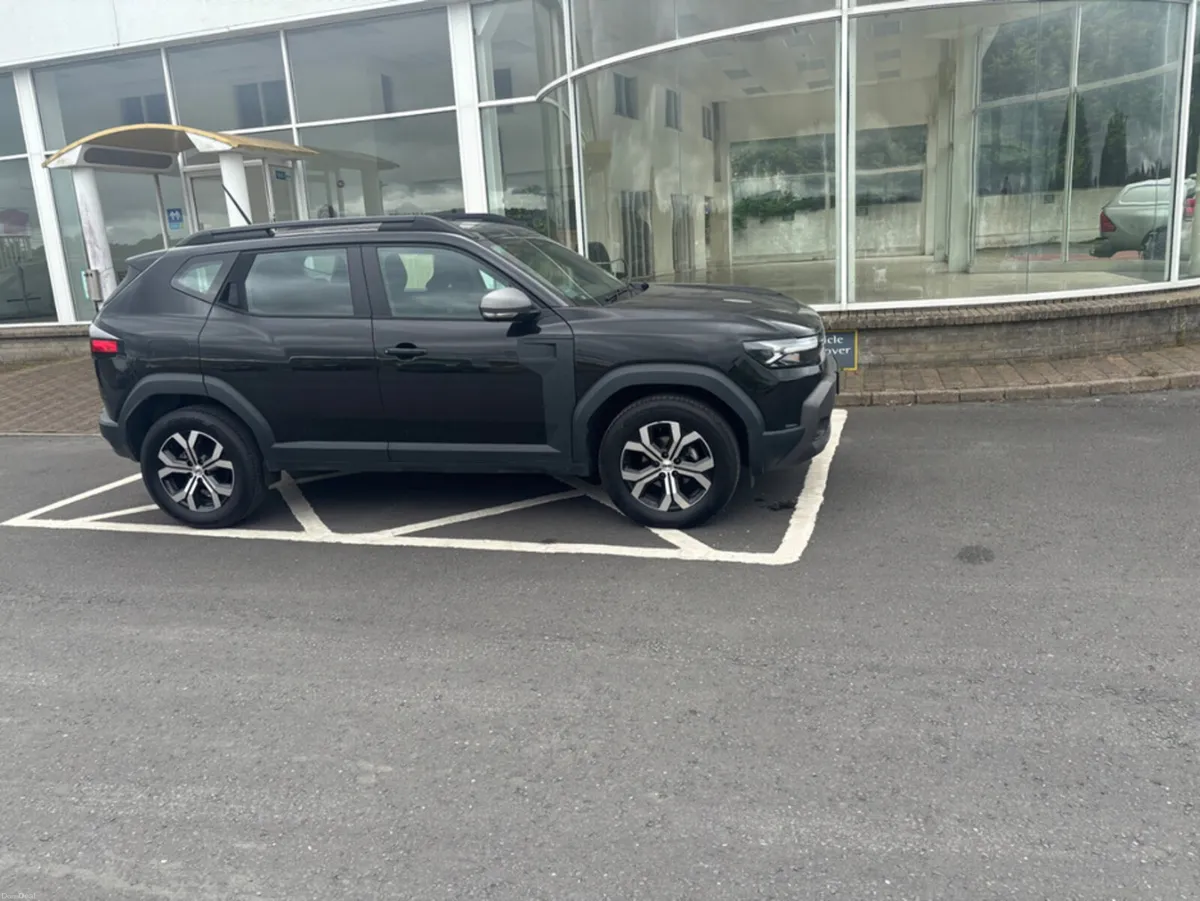 Dacia Duster EXPRESSION TCE130 4X2 - Image 1