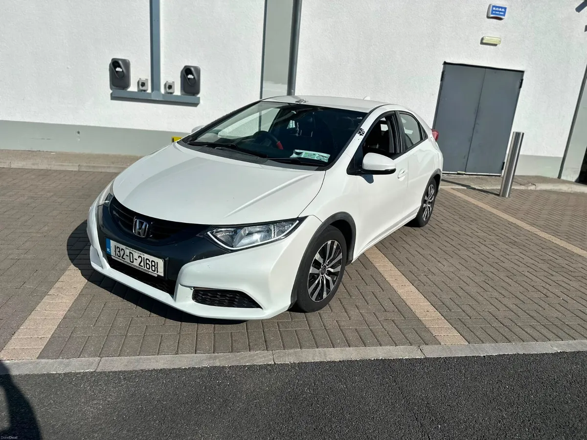 Honda Civic NCT 04/27 tax 09/26 - Image 1