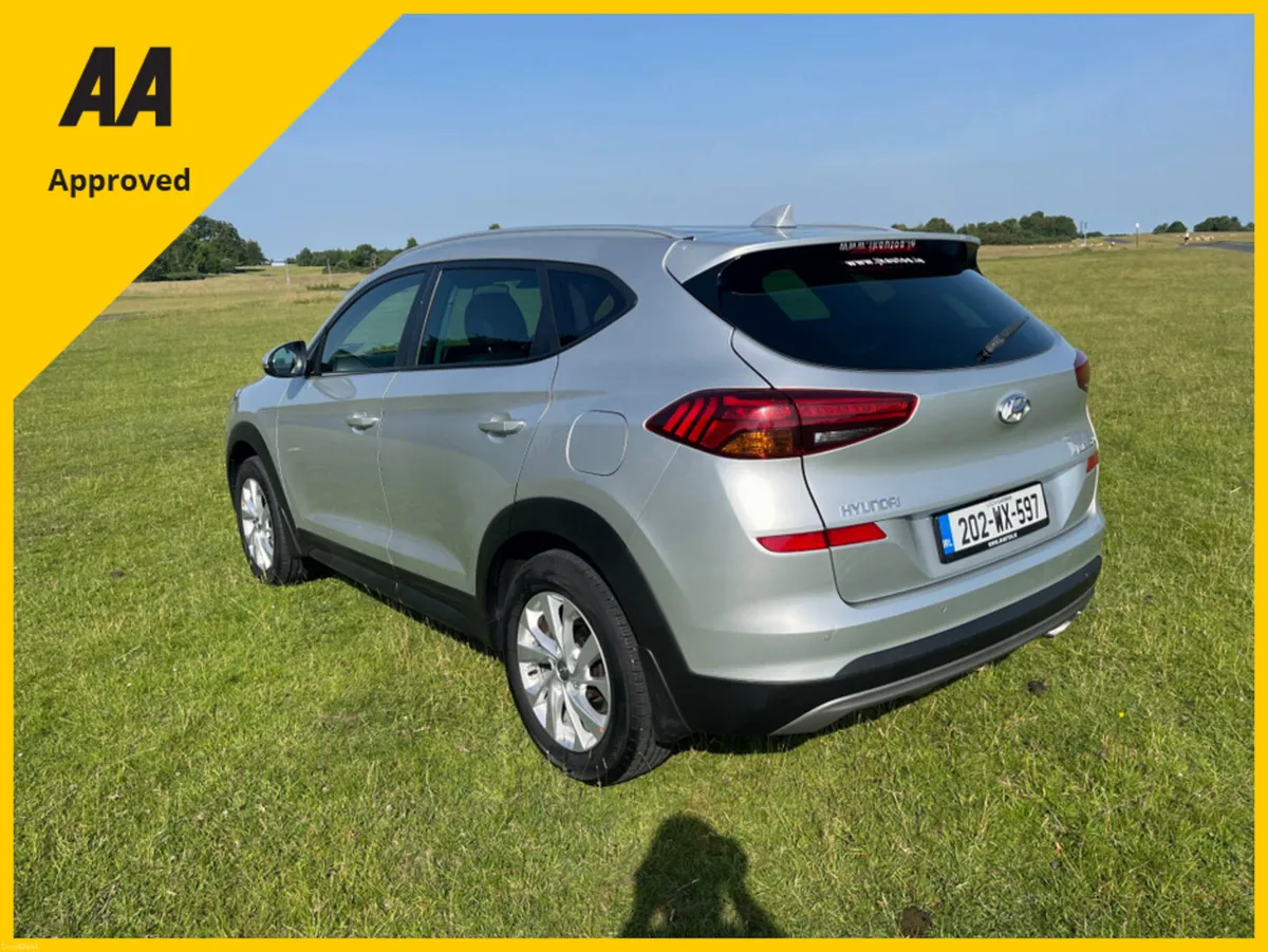Hyundai Tucson IX35 EXECUTIVE 1.6 5DR DIESEL - Image 4