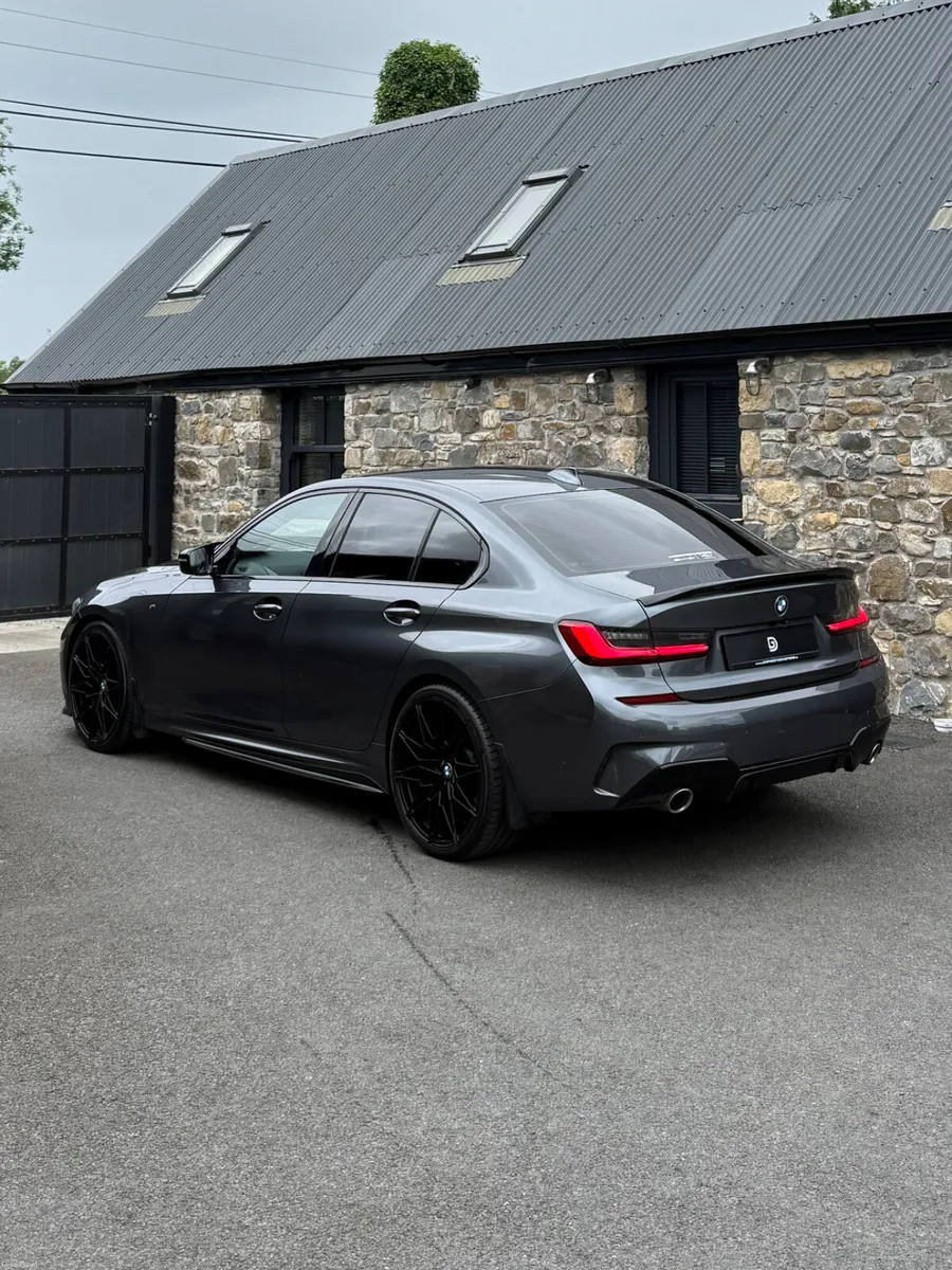 2020 BMW 320D AUTO M SPORT M PERFORMANCE - Image 4