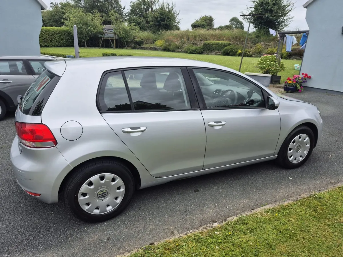 Volkswagen Golf 2010 - Image 6