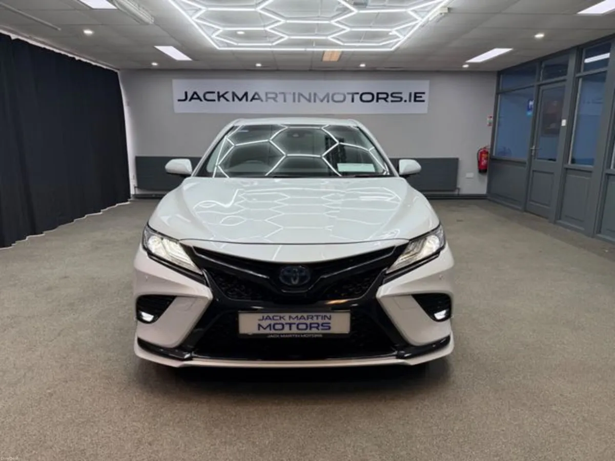 Toyota Camry World Sport WS TRD Edition - Image 2