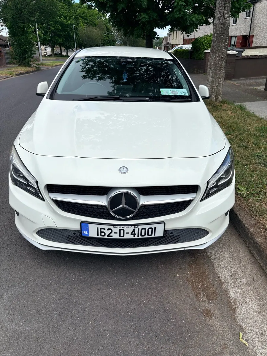 Mercedes CLA 180 - Image 1