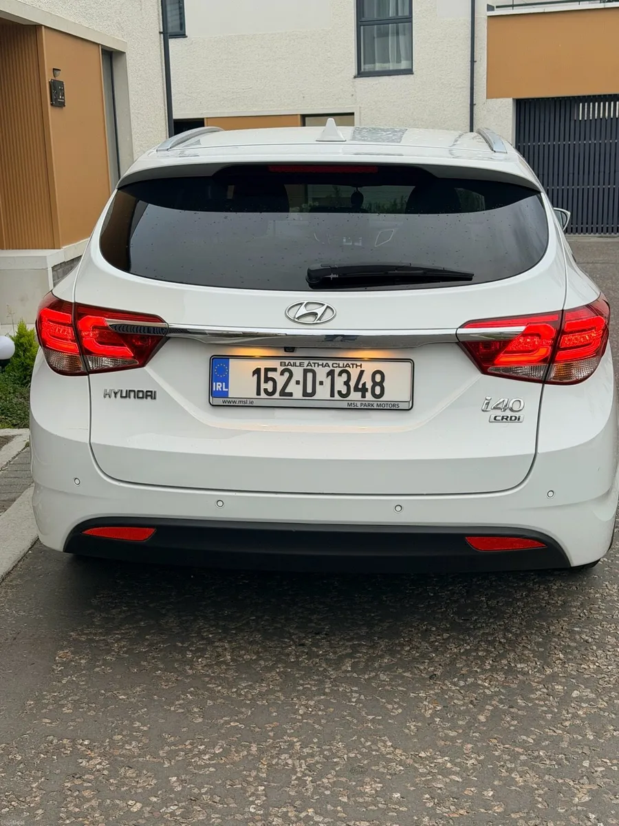 152 Hyundai i40 1.7 Executive Auto | 1 prev owner - Image 2