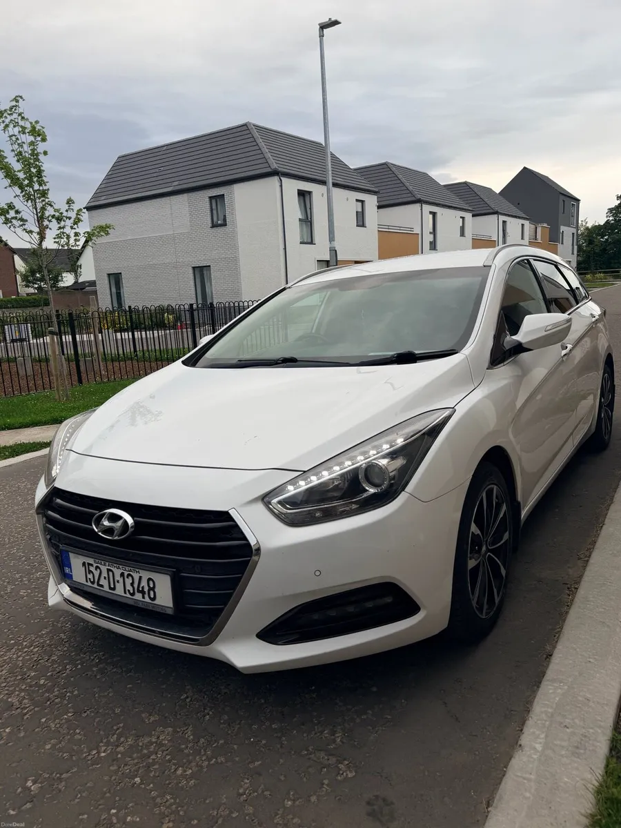152 Hyundai i40 1.7 Executive Auto | 1 prev owner - Image 1