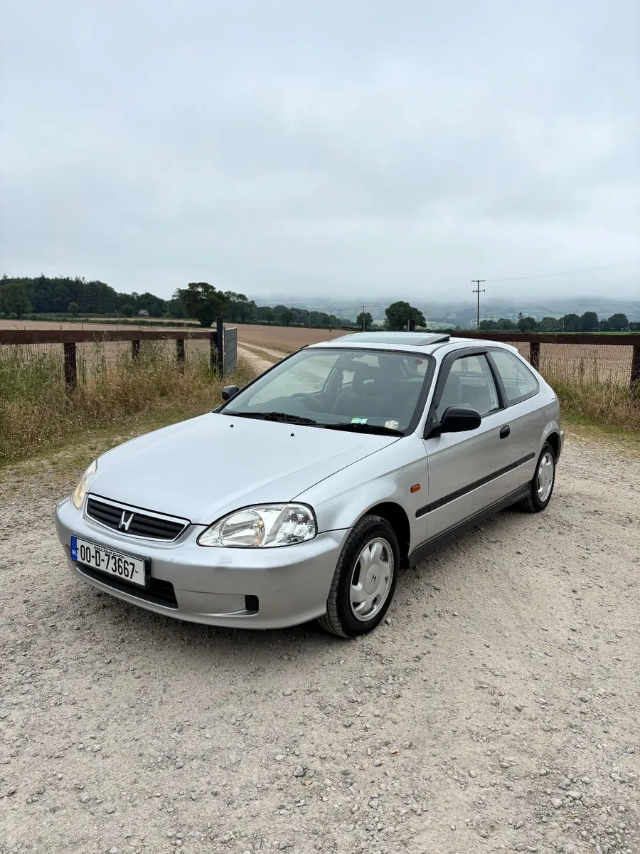 Honda Civic 2000 - Image 1