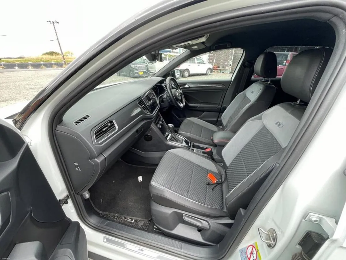 Volkswagen T-Roc TDI R Line - Image 4