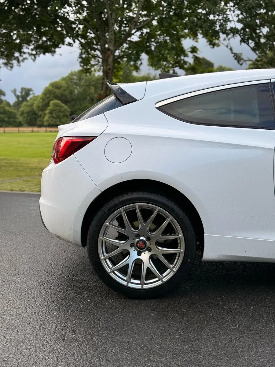 Astra GTC 1.6 diesel - Image 5