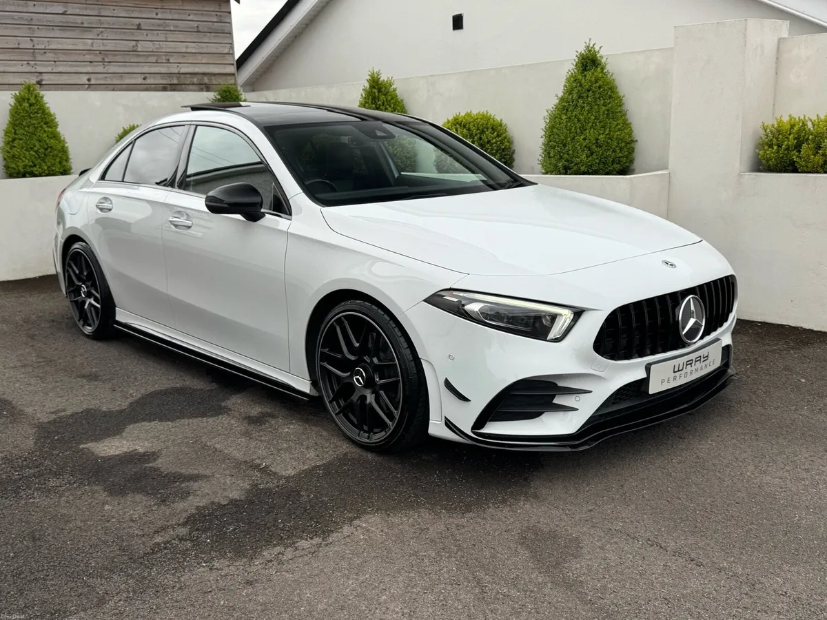 2022 Mercedes A250e AMG-Line Prem Plus 1.3 Hybrid - Image 5