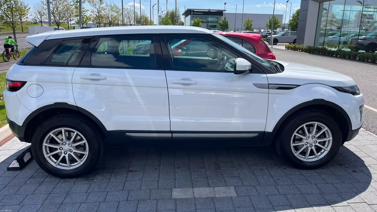 Land Rover Range Rover Evoque 2016 - Image 2