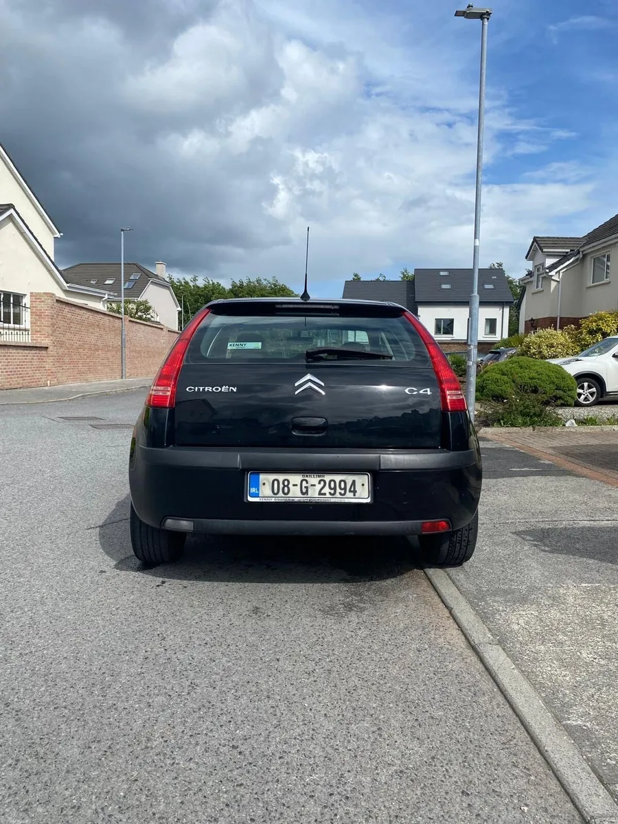 Citroen C4, 1,4 petrol LOW MILEAGE - Image 4