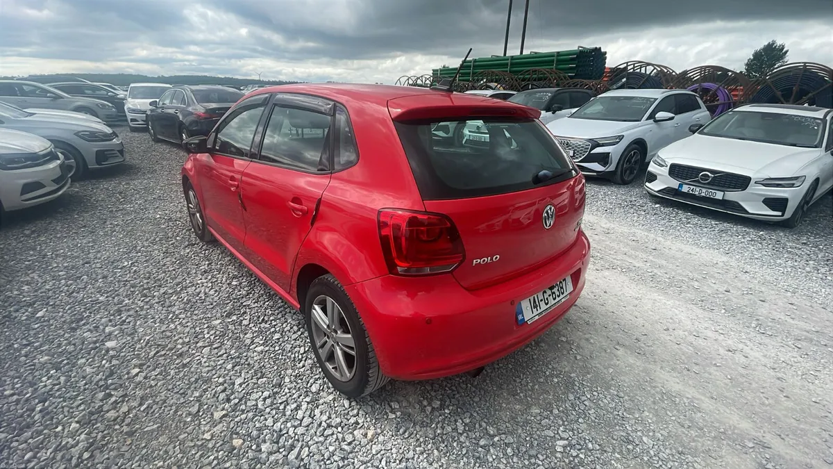 Auto Volkswagen Polo 2014 automatic  1.2L €6900 - Image 2