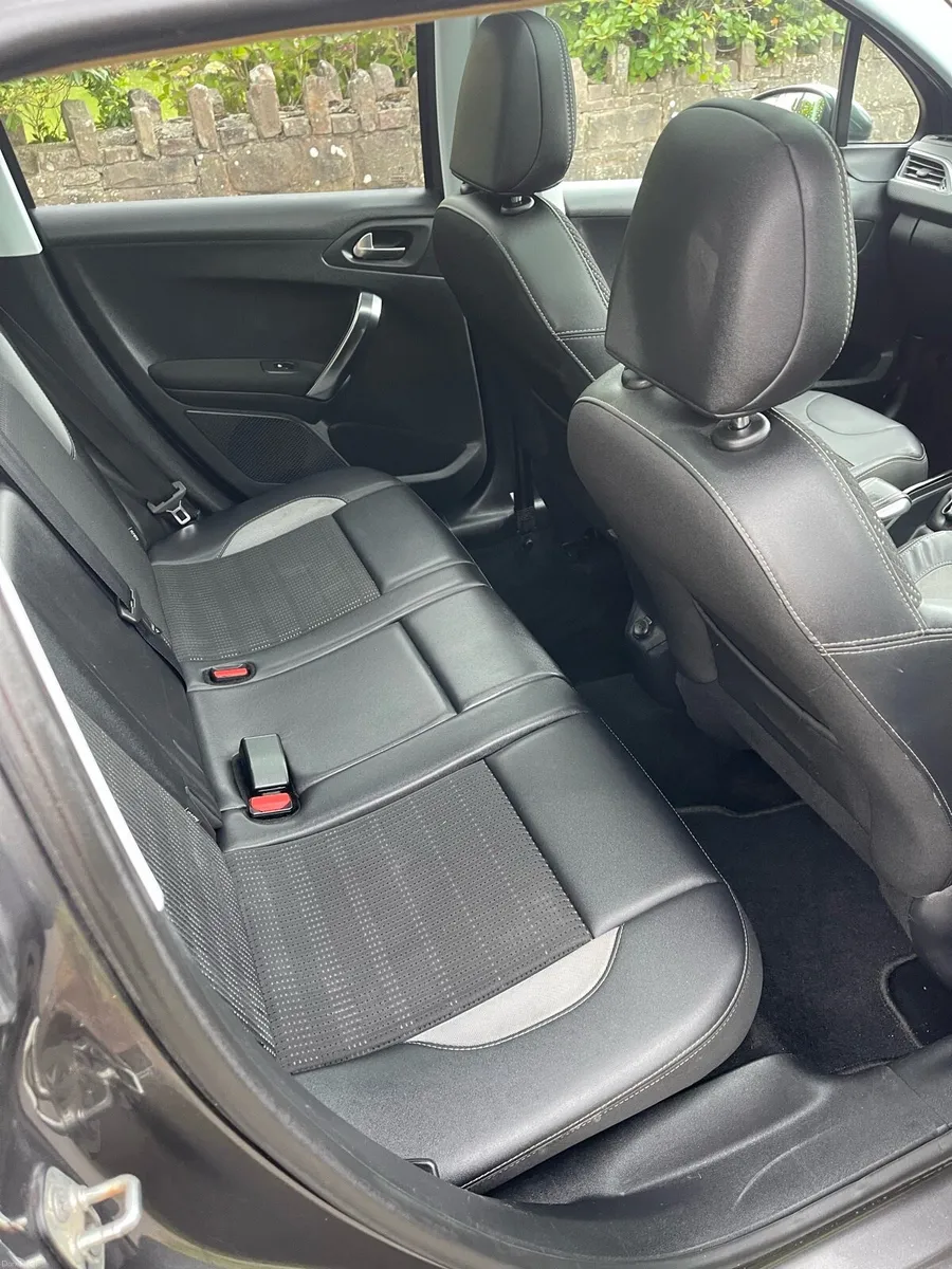 Peugeot 2008 - Image 5