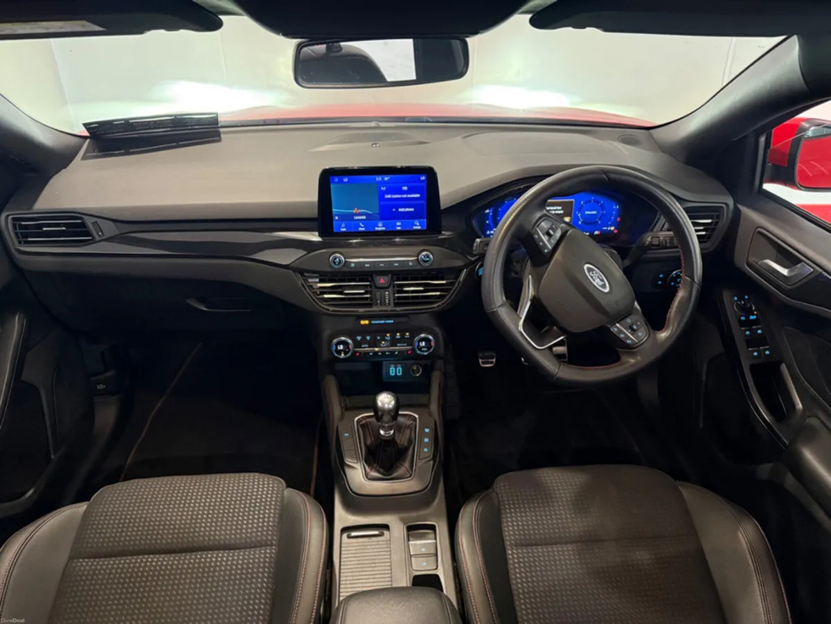Ford Focus ST-LINE X ECOBLUE 2.0 TDCI 150BHP - Image 3