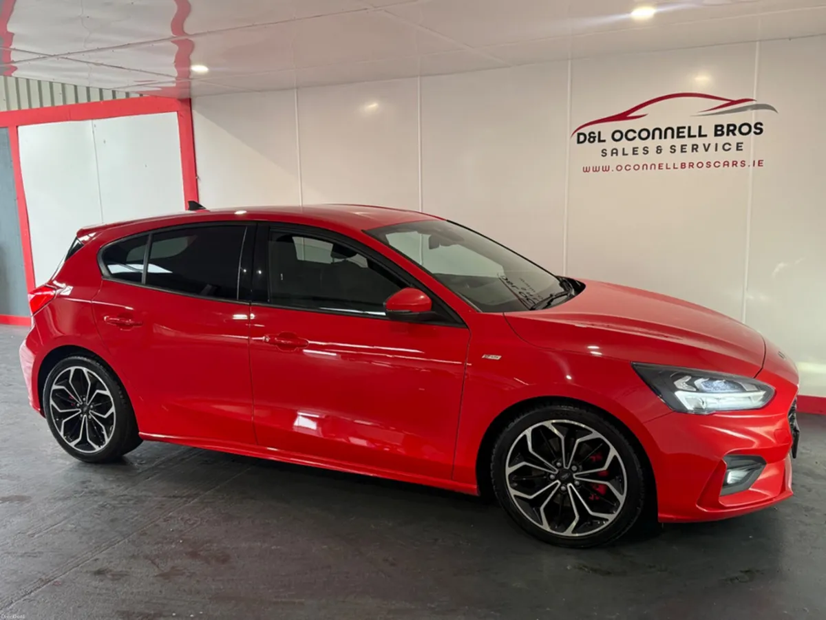 Ford Focus ST-LINE X ECOBLUE 2.0 TDCI 150BHP - Image 5