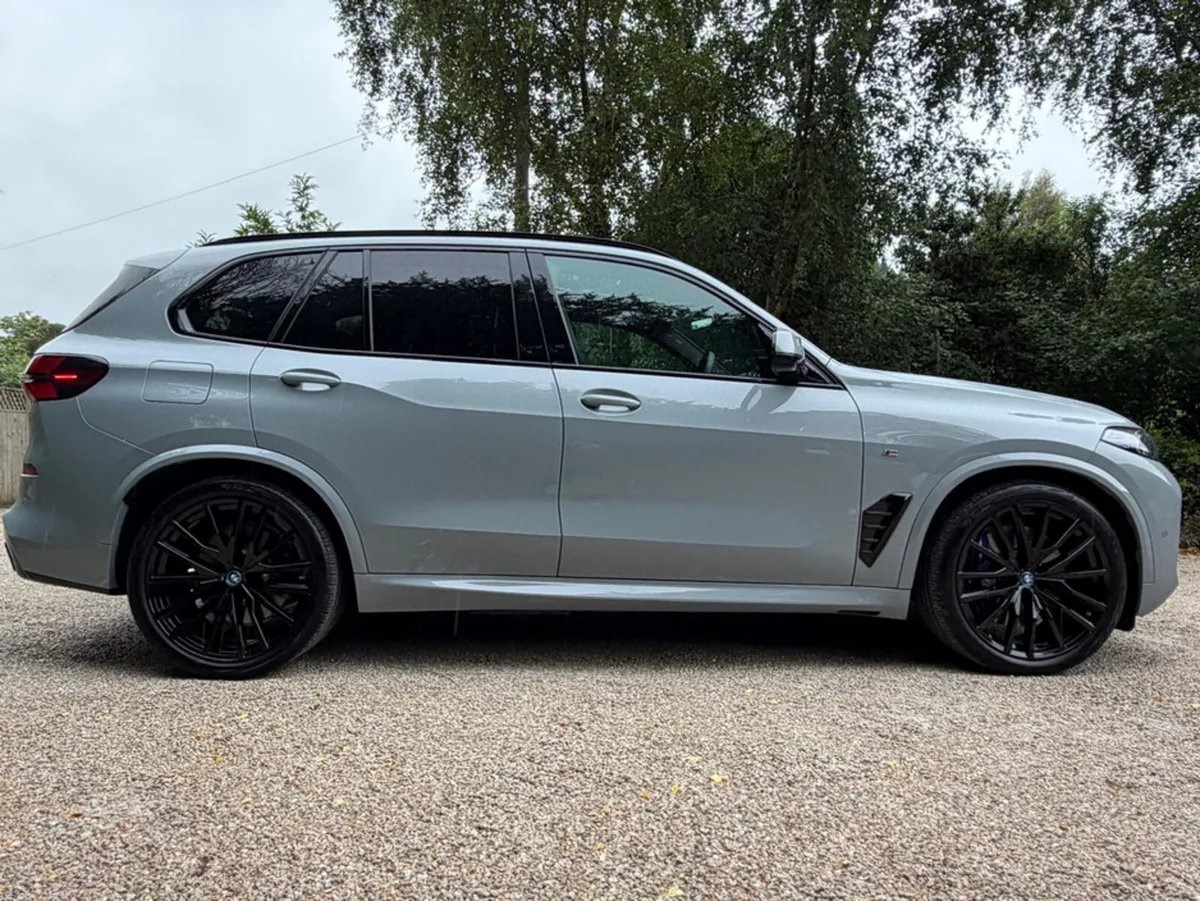 BMW X5 50E M SPORT PRO *Technology Pack,,,SkyLoung - Image 3
