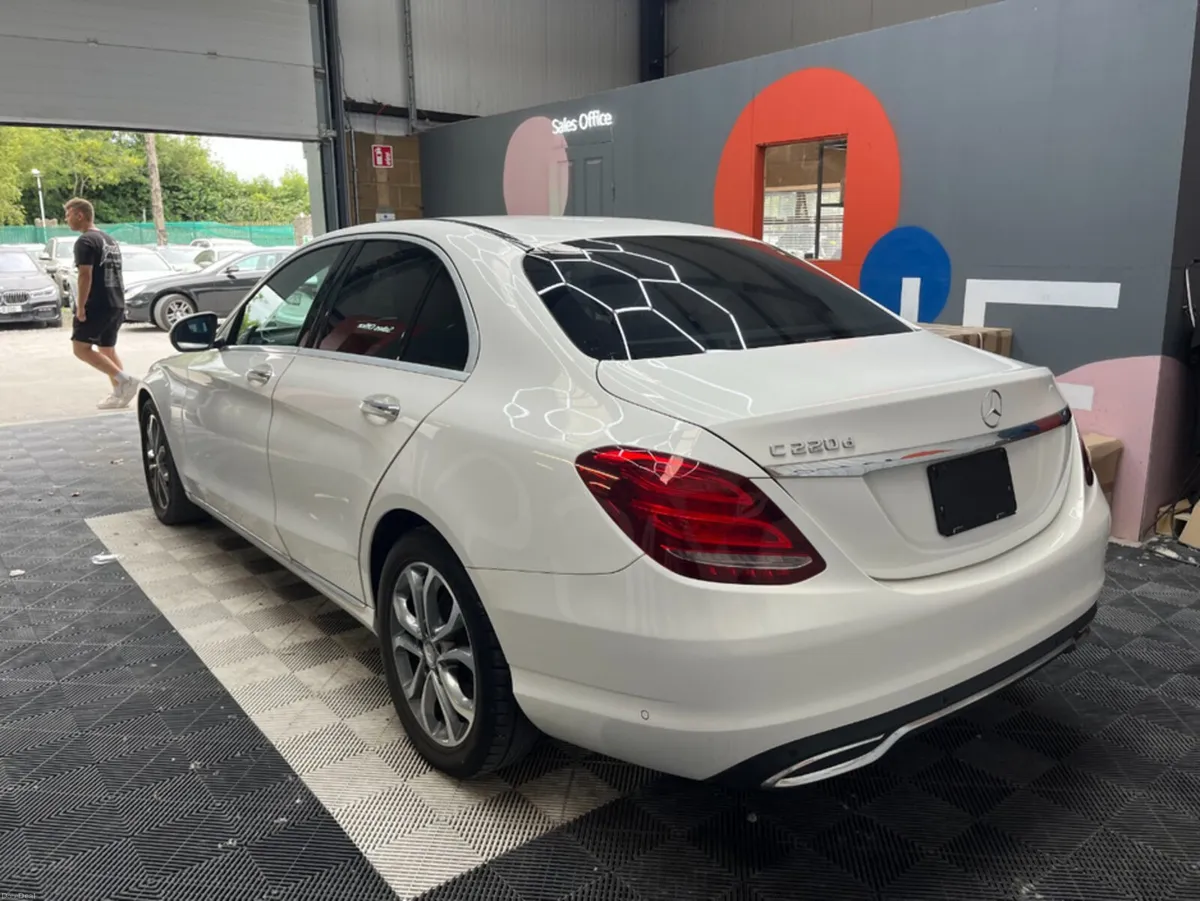 Mercedes-Benz C-Class 2017 MERCEDES-BENZ C220D 2.2 - Image 4