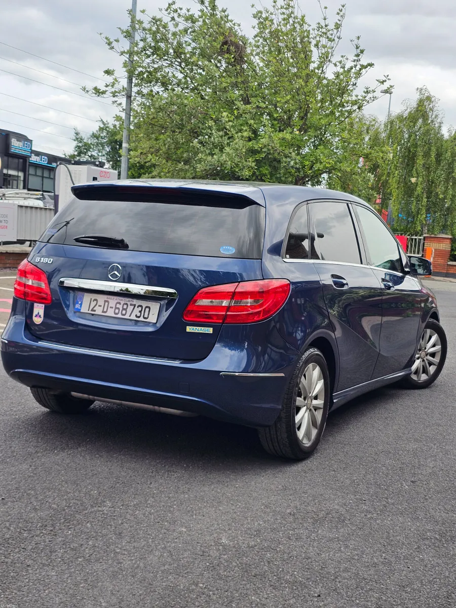 Mercedes-Benz B-Class 2012 Automatic - Image 2