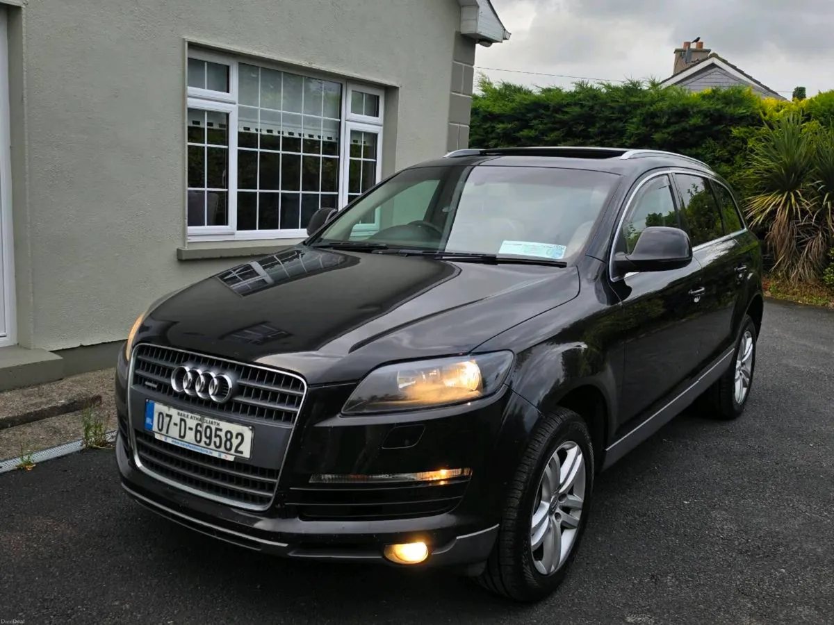 Audi Q7 3.0TDI Quattro 7 Seater *Sunroof* - Image 2