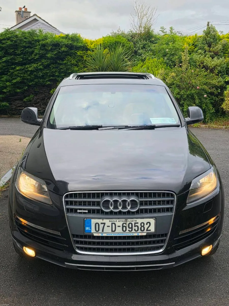 Audi Q7 3.0TDI Quattro 7 Seater *Sunroof* - Image 4