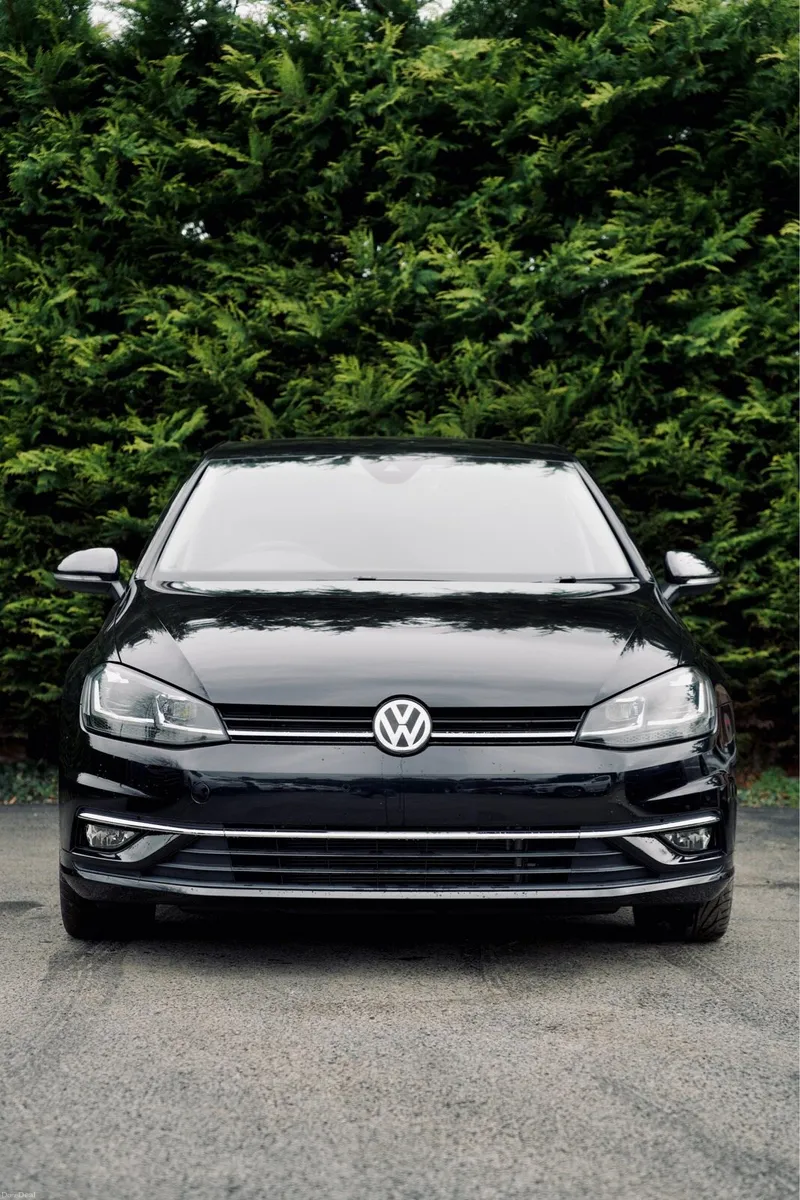 Volkswagen Golf HIGHLINE 1.4 TSI *Automatic - Image 3