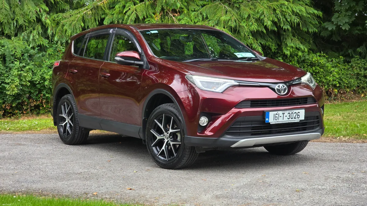 2016 Toyota RAV4 2.0 D4D Luna Sport - Image 3