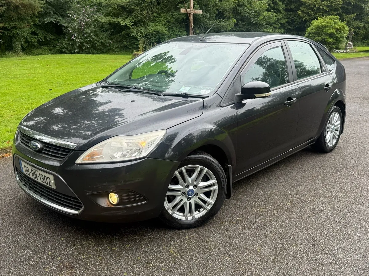 2008 Ford Focus Ghia Automatic - Image 2