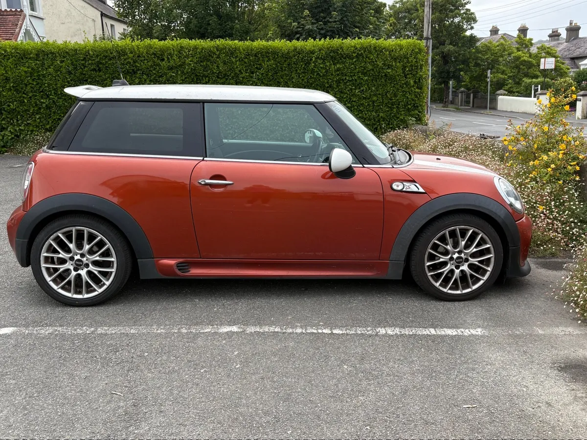 Mini Cooper SD John Cooper Works 2012 - Image 1