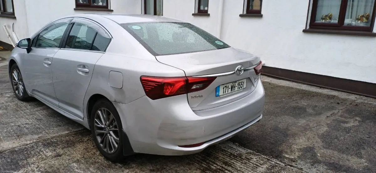 Toyota avensis - Image 3