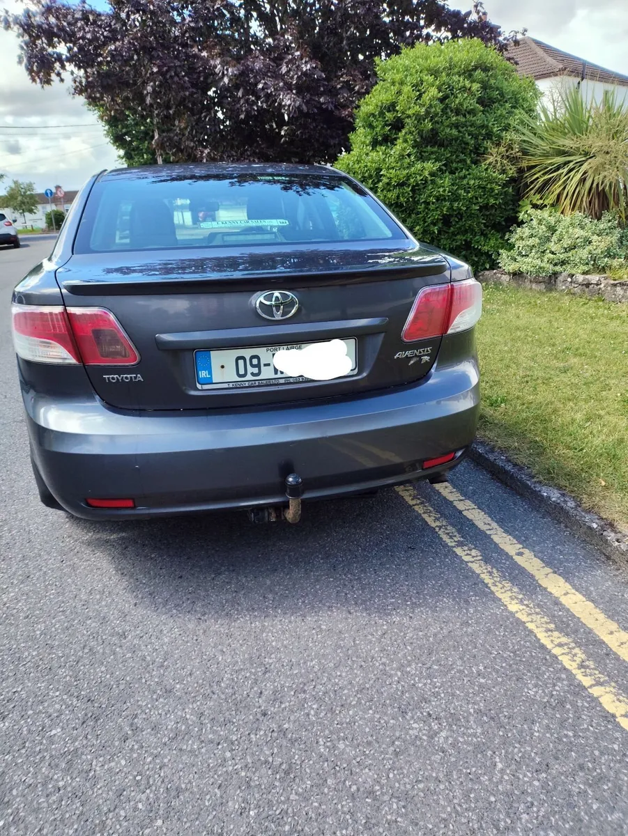 Toyota Avensis 2009 - Image 4