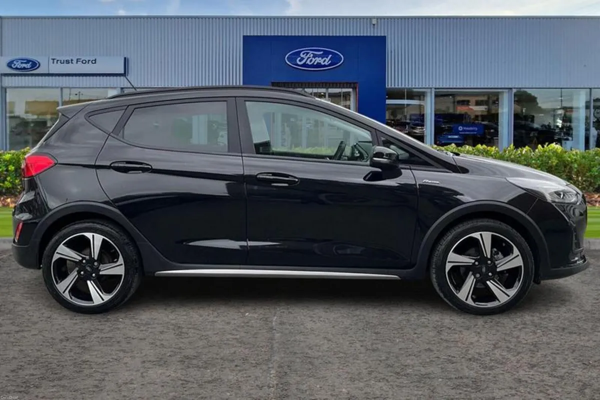 Ford Fiesta Active - Image 3