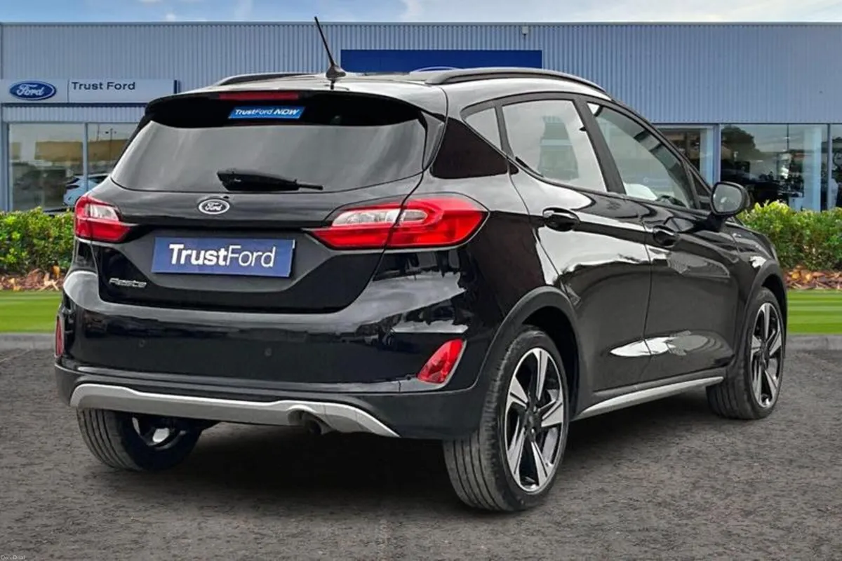 Ford Fiesta Active - Image 4