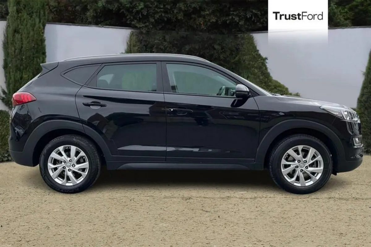 Hyundai Tucson SE Nav - Image 3
