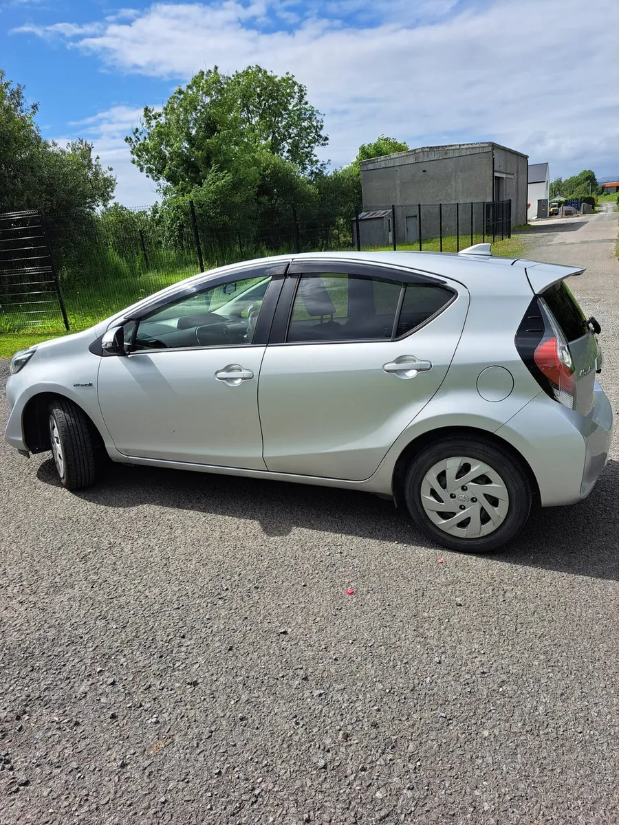 Tayota  AQUA - Image 3