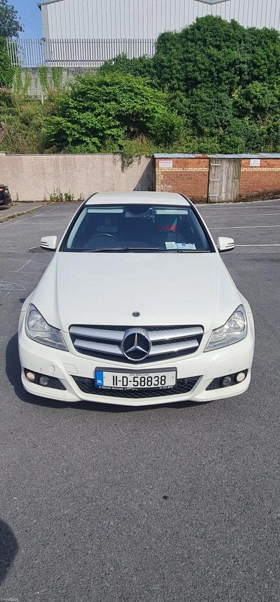 Mercedes c200 - Image 1