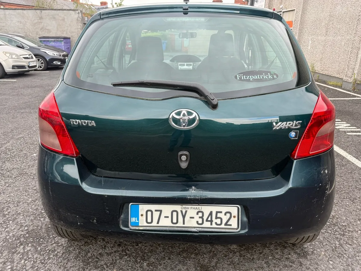 Toyota Yaris 2007 - Image 3