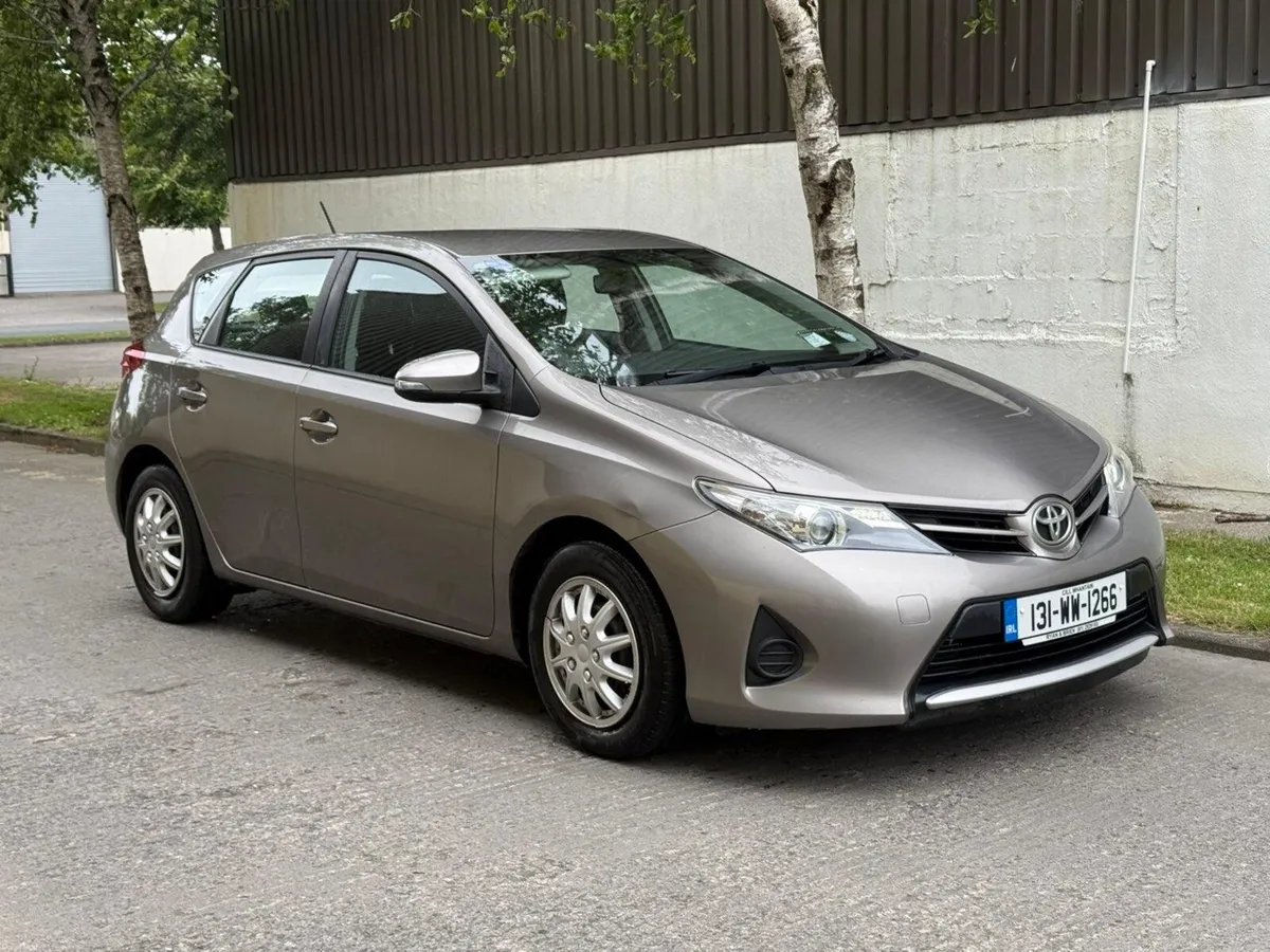 2013 TOYOTA AURIS 1.4 DIESEL - Image 1