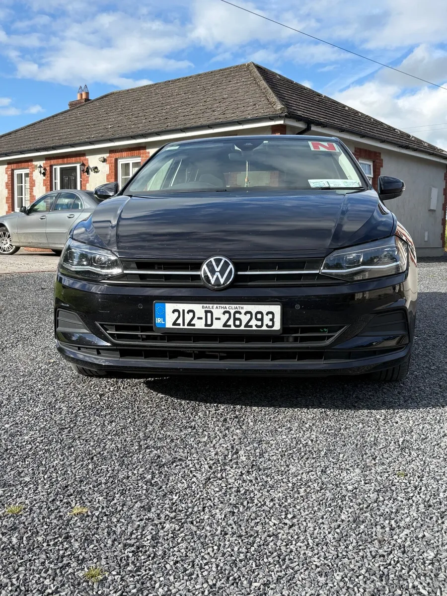 Volkswagen Polo TSI / AUTO / COMFORT LINE - Image 1