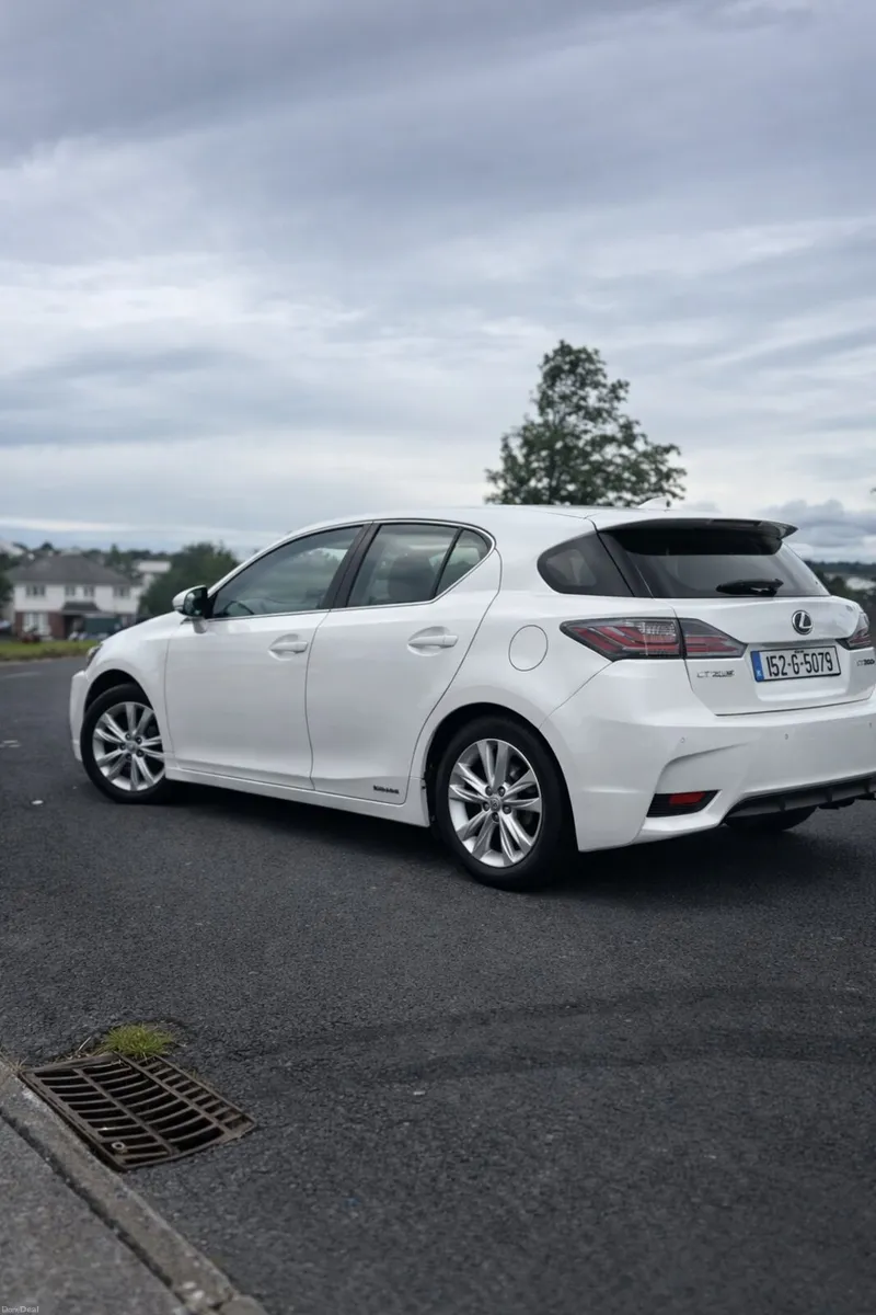 *Cheapest + New NCT* Lexus ct200h Executive Model - Image 1