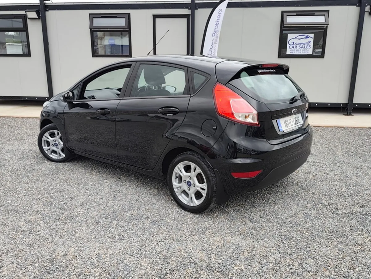 Ford Fiesta ZETEC 1.0 65PS M5 4DR MCA CB1 CNN - Image 4