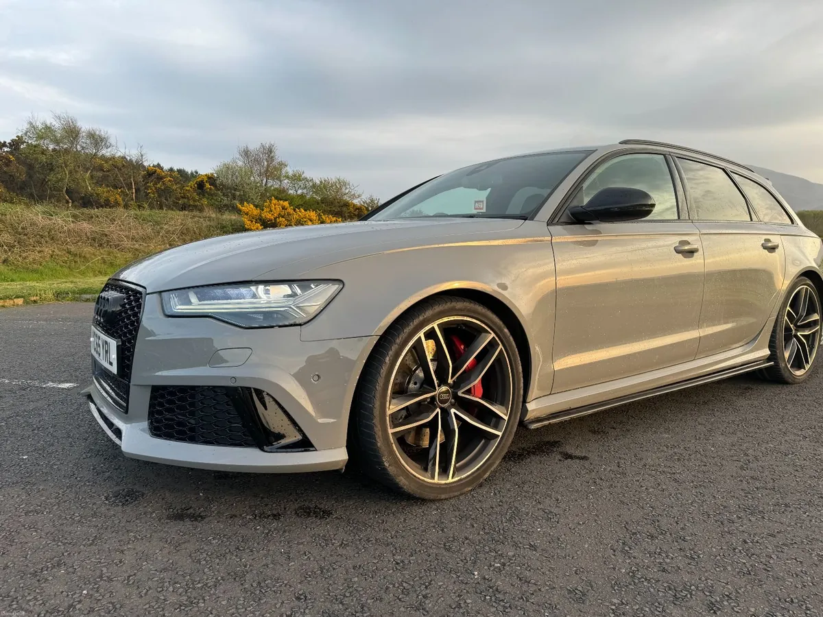 Audi RS6 2015 - Image 6