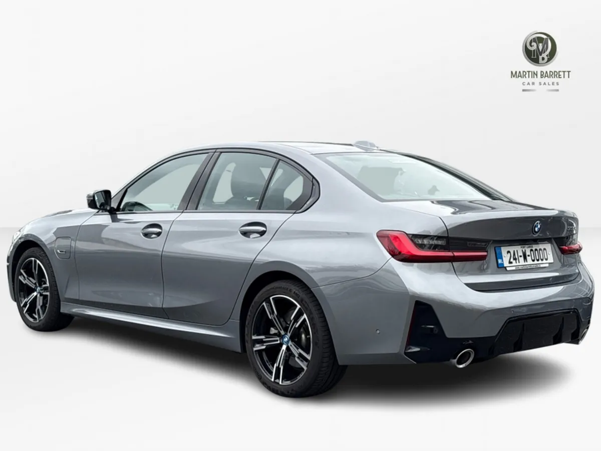 BMW 3-Series M SPORT AUTO - Image 4
