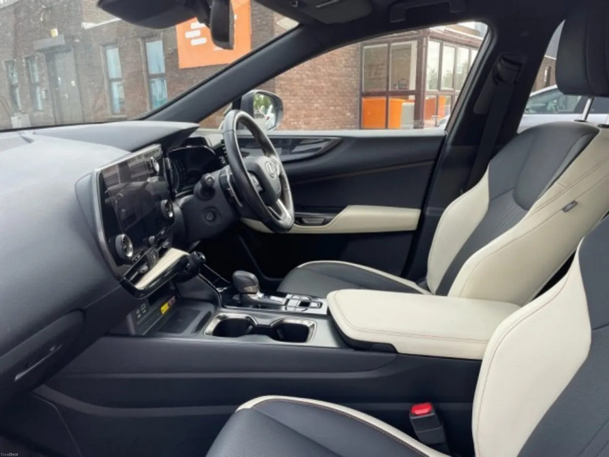 Lexus NX NX 450h+ Executive Plug-In-Hybrid // Heat - Image 4
