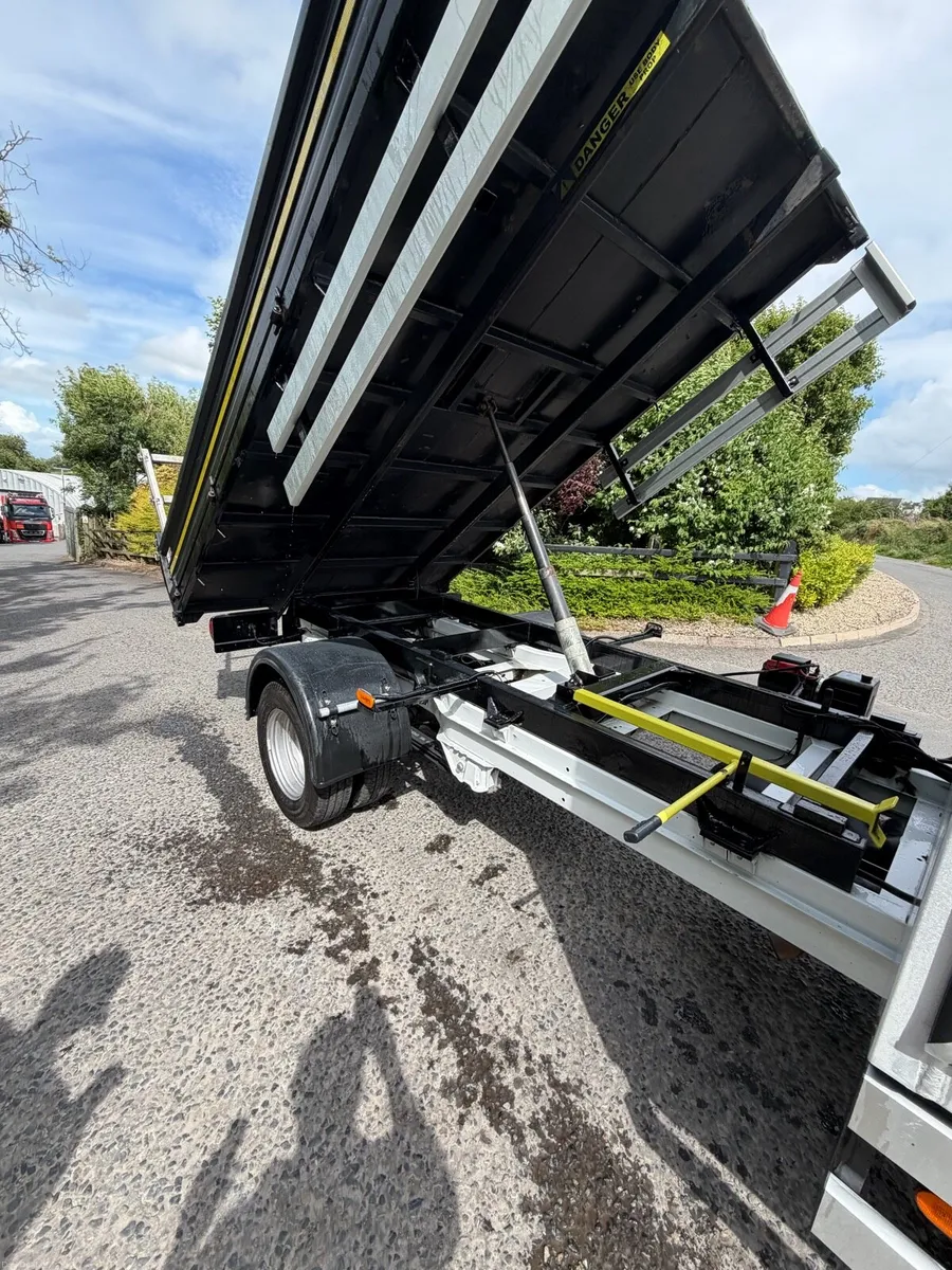 2020 MERCEDES SPRINTER TWIN WHEEL TIPPER - Image 4
