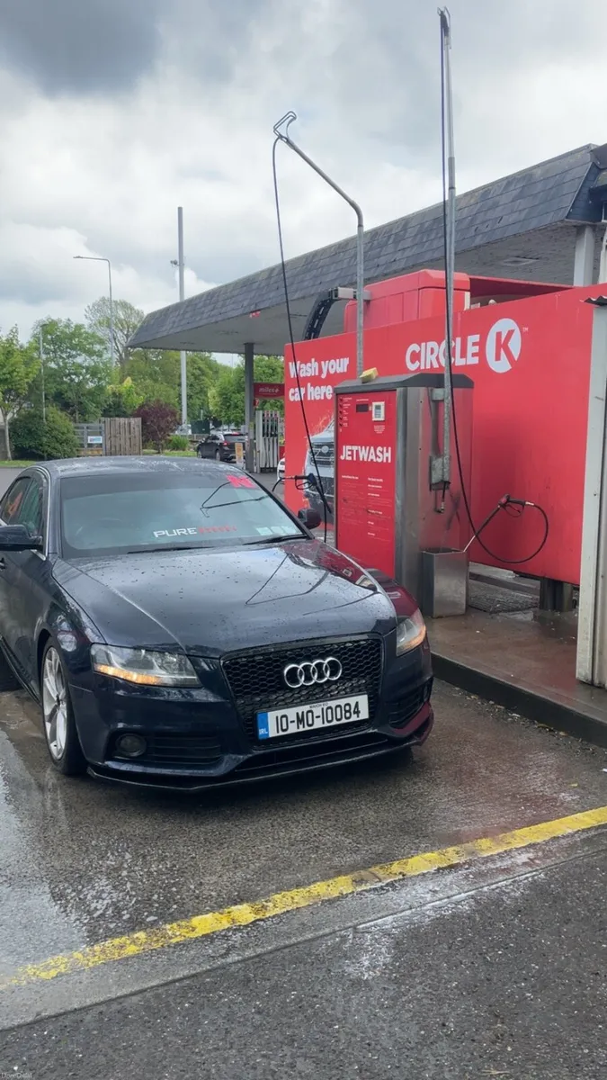 Audi A4 •good km• - Image 1